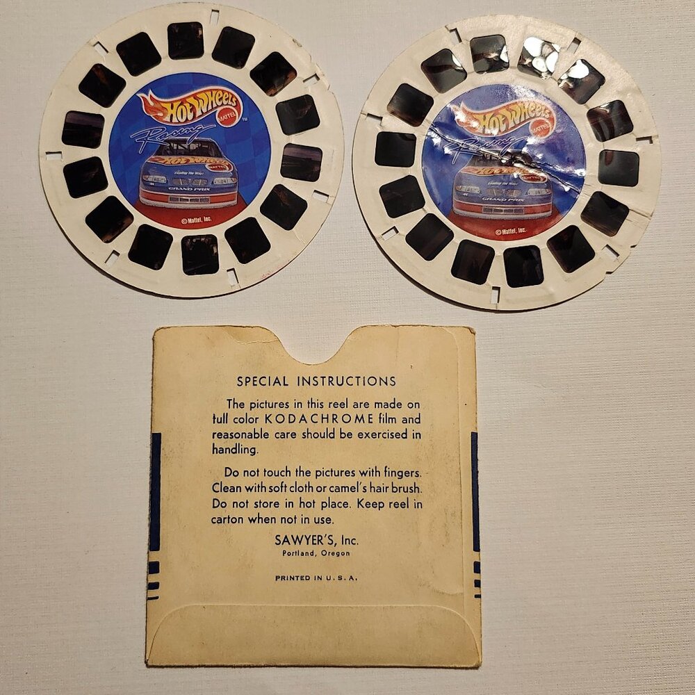 VINTAGE HOT WEELS View Master Reels x 2